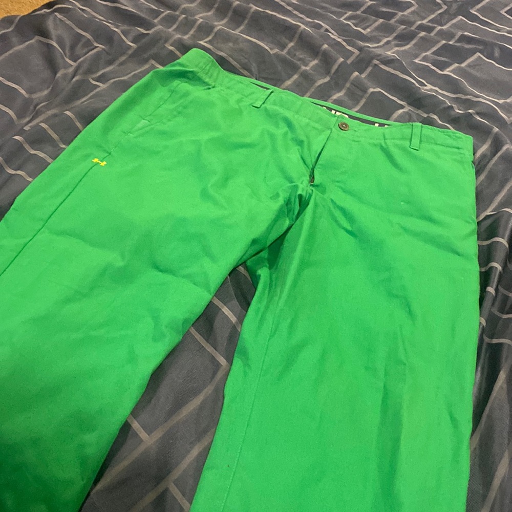 Green under armour pants